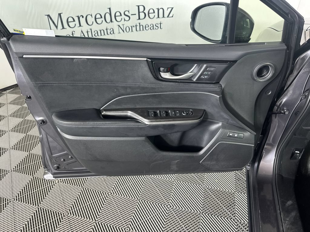 Used 2018 Honda Clarity Touring image 10