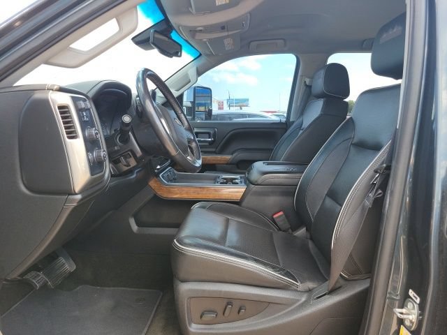 Certified 2018 Chevrolet Silverado 2500 High Country w/ Duramax Plus Package AWD/4WD image 11