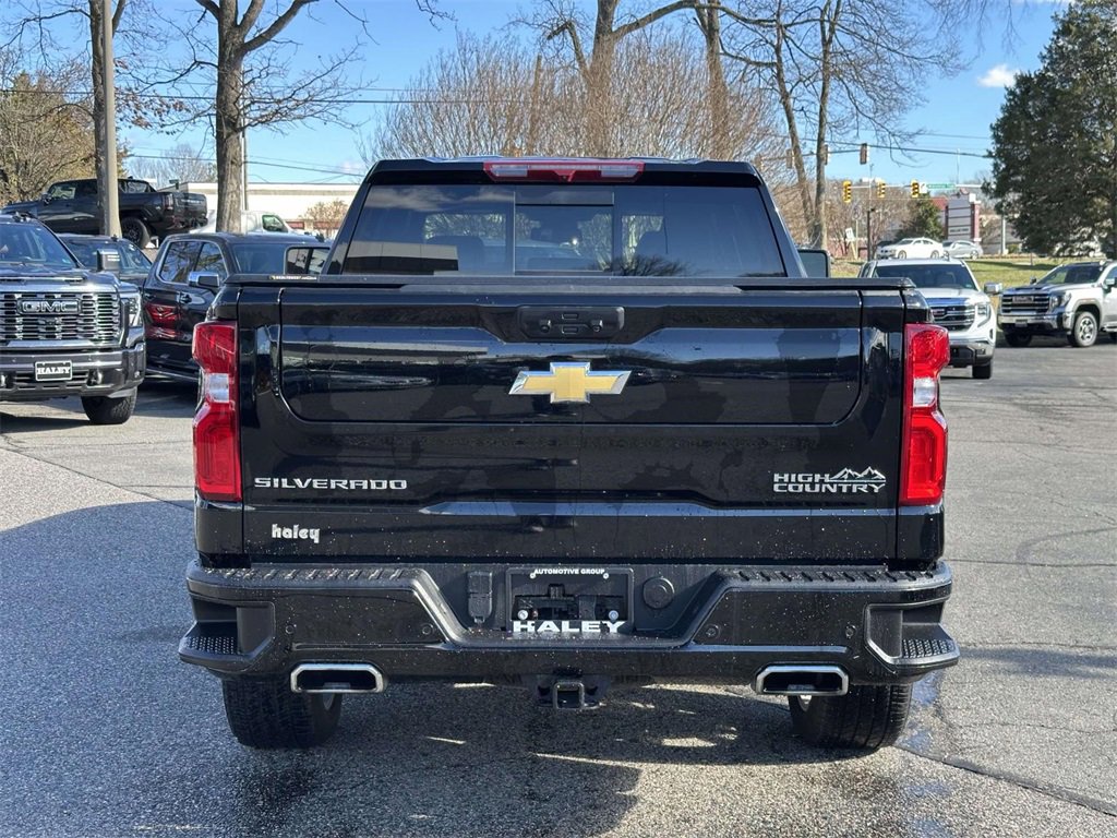 Used 2024 Chevrolet Silverado 1500 High Country w/ High Country Premium Package image 21