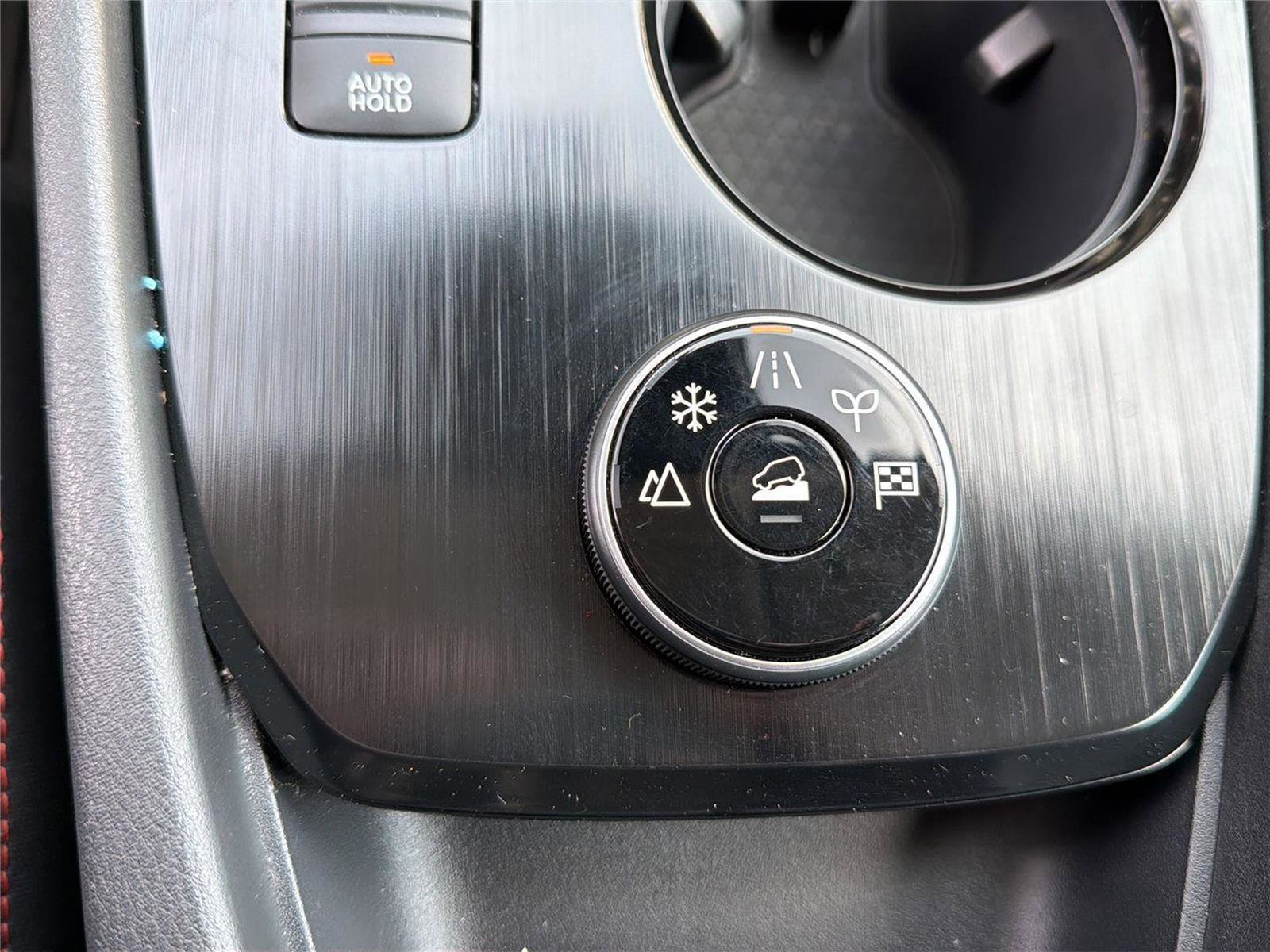 Used 2025 Nissan Rogue SV image 22