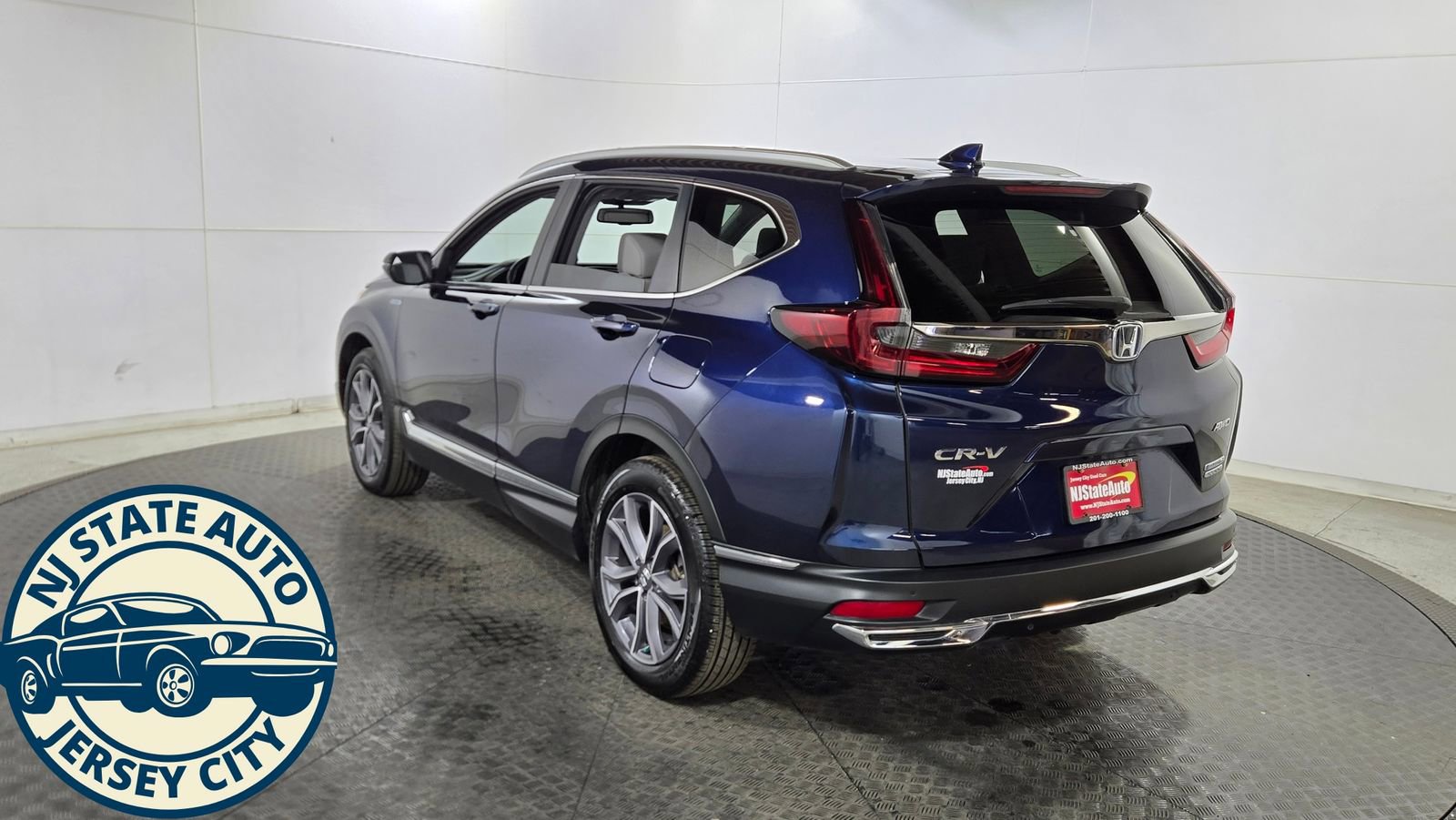 Used 2021 Honda CR-V Touring image 5
