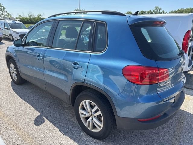 Used 2017 Volkswagen Tiguan S FWD image 3