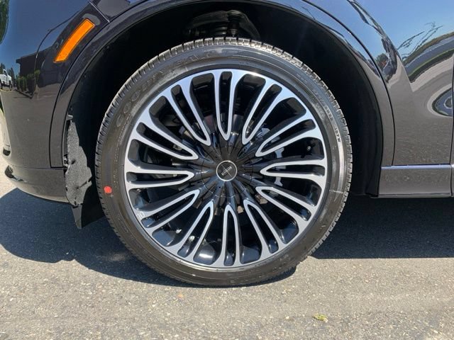 New 2026 Lincoln Aviator Black Label w/ Dynamic Handling Package AWD/4WD image 11