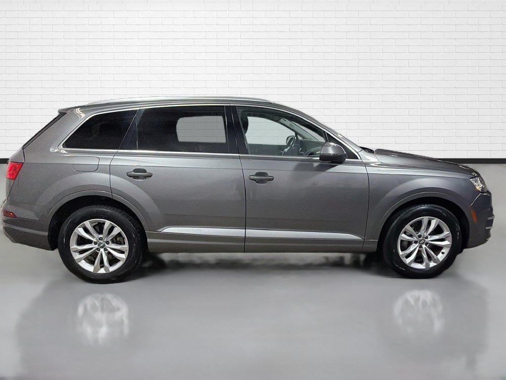 Used 2018 Audi Q7 3.0T Premium Plus w/ Premium Plus Package AWD/4WD image 10