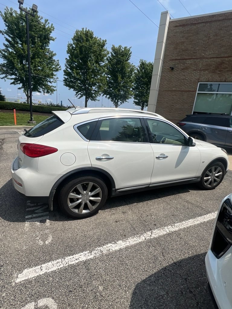 Used 2017 INFINITI QX50 AWD w/ Premium Package image 6