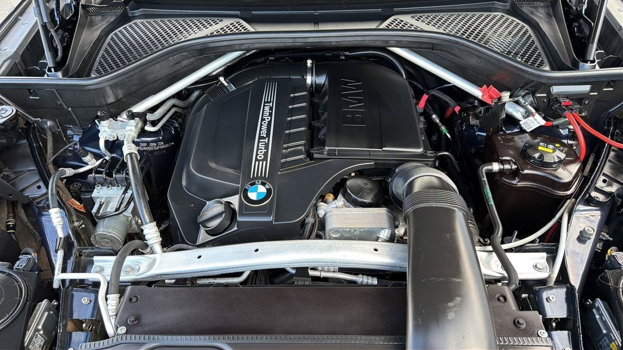 Used 2015 BMW X5 xDrive35i AWD/4WD image 32