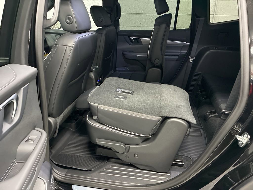 New 2026 Buick Enclave Preferred w/ Power Package image 35