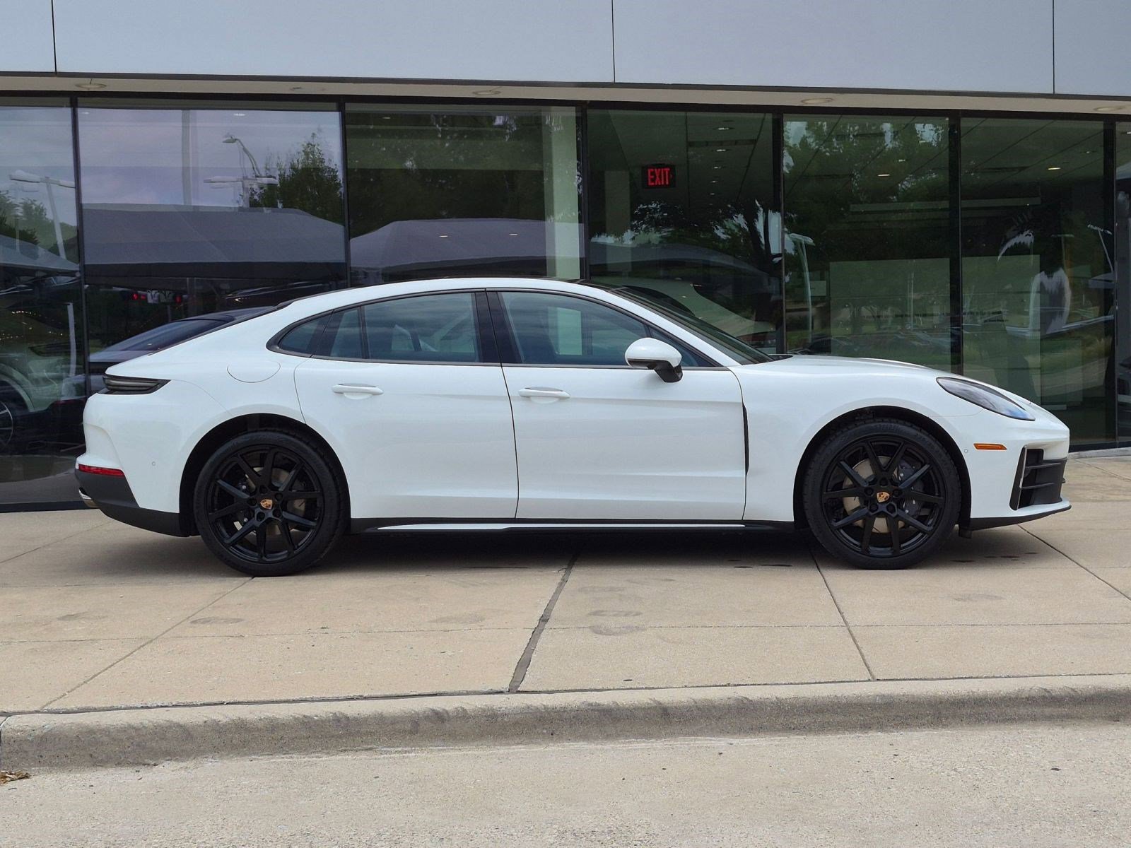 New 2026 Porsche Panamera image 8