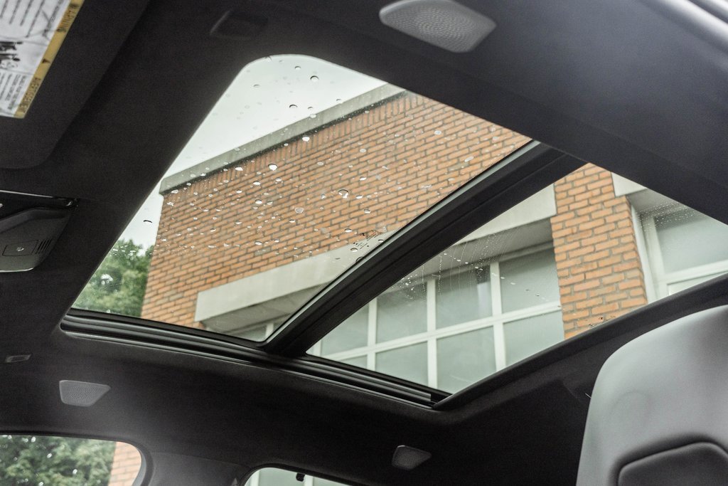 Used 2023 BMW X6 M w/ Competition Package image 13