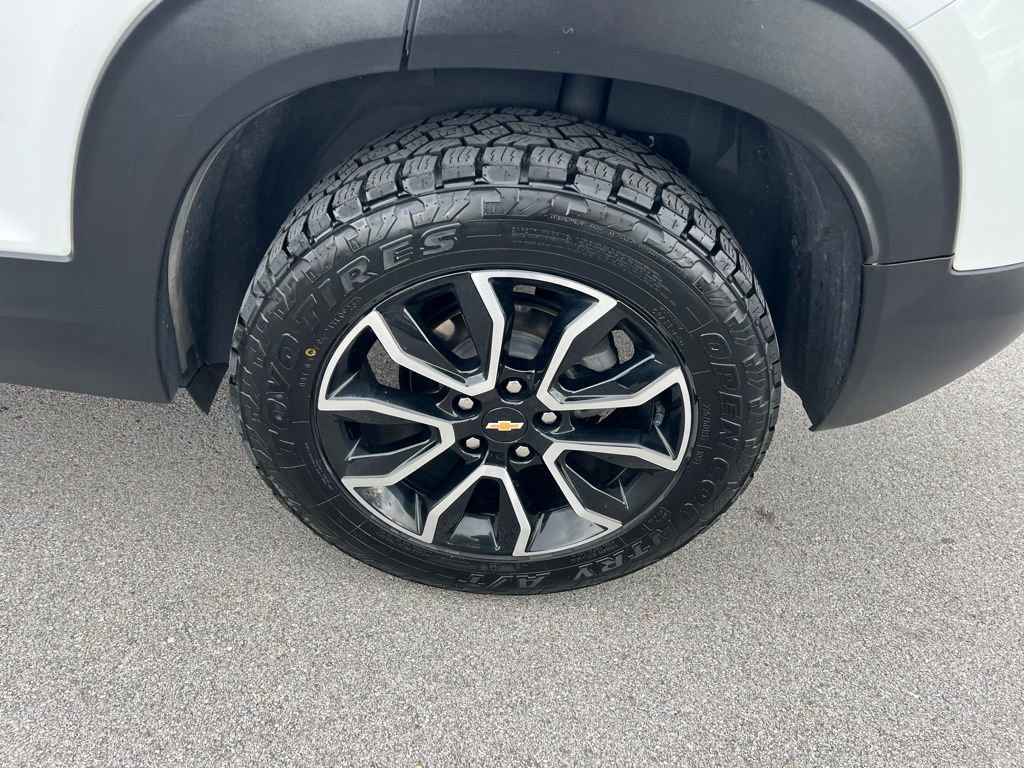 Used 2021 Chevrolet TrailBlazer ACTIV w/ Convenience Package AWD/4WD image 14