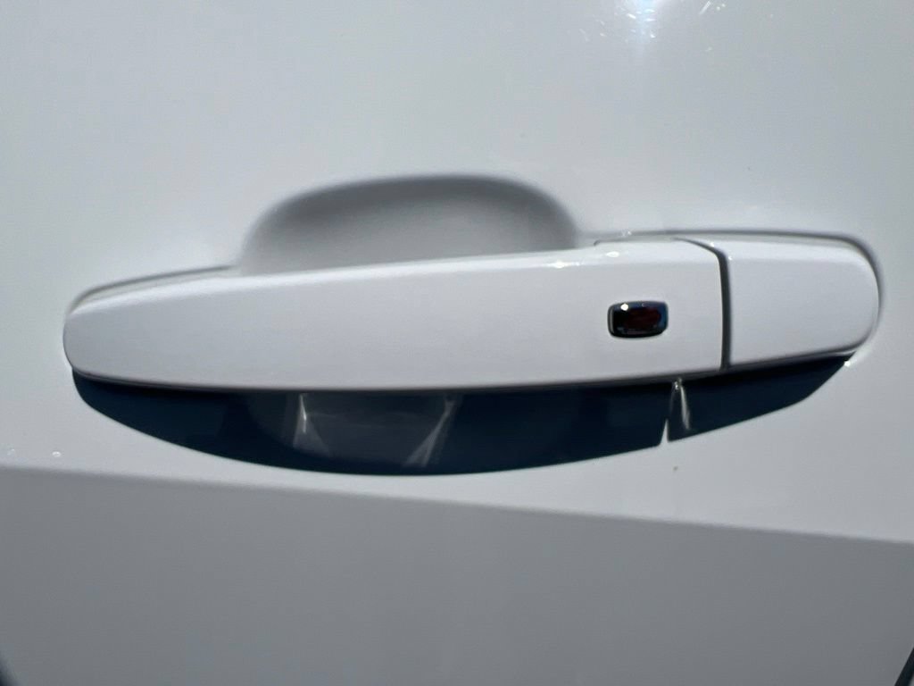 Used 2023 Chevrolet Malibu LT FWD image 45