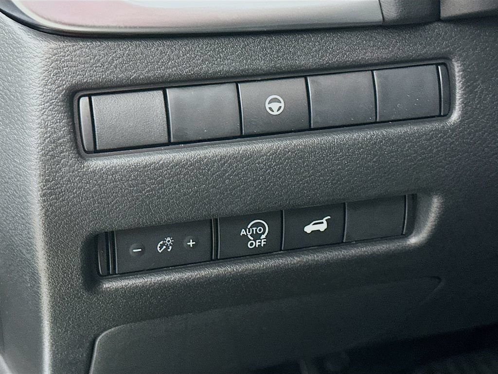 New 2026 Nissan Rogue Dark Armor AWD/4WD image 15