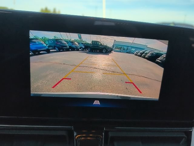 Used 2025 Chevrolet TrailBlazer LT w/ LT Cold Weather Package FWD image 26