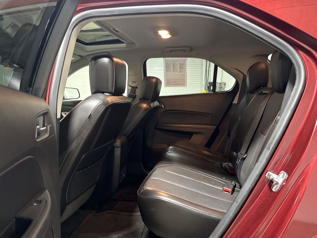 Used 2016 Chevrolet Equinox LTZ w/ Enhanced Convenience Package FWD image 23