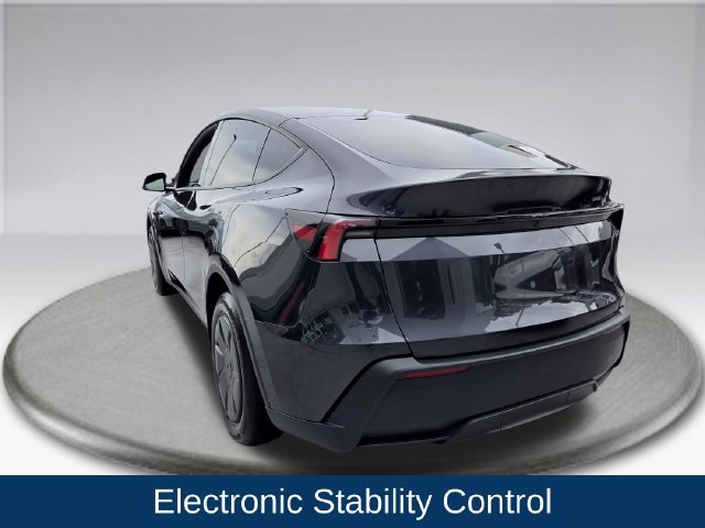 Used 2026 Tesla Model Y 2WD image 12