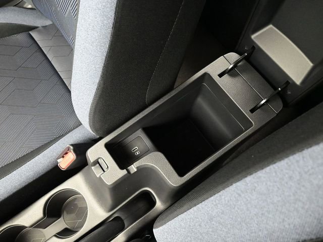 New 2025 Nissan Versa SV w/ Trunk Package image 20