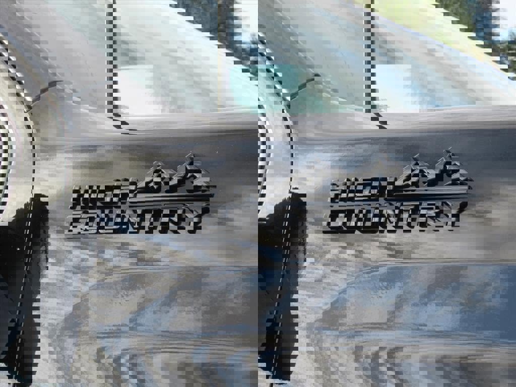 New 2026 Chevrolet Silverado 3500 High Country w/ Midnight Edition image 9