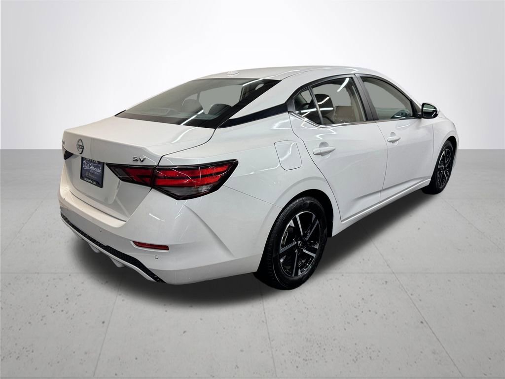 Used 2024 Nissan Sentra SV image 7