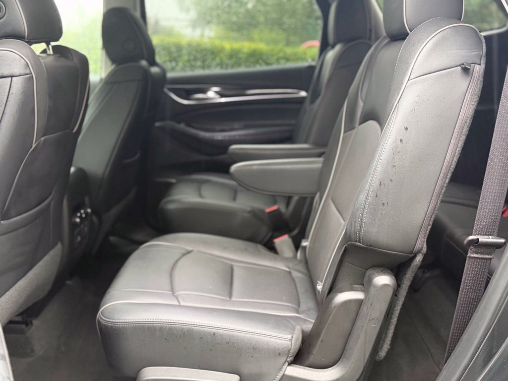 Used 2019 Buick Enclave Avenir w/ Avenir Technology Package FWD image 13