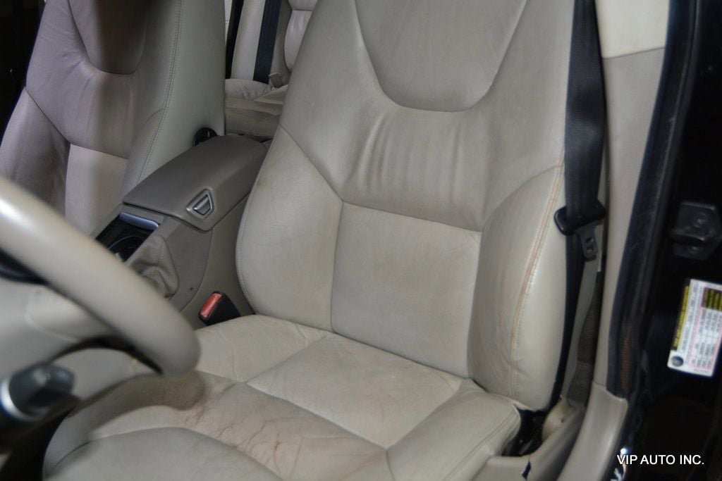 Used 2007 Volvo V70 2.4 FWD image 16