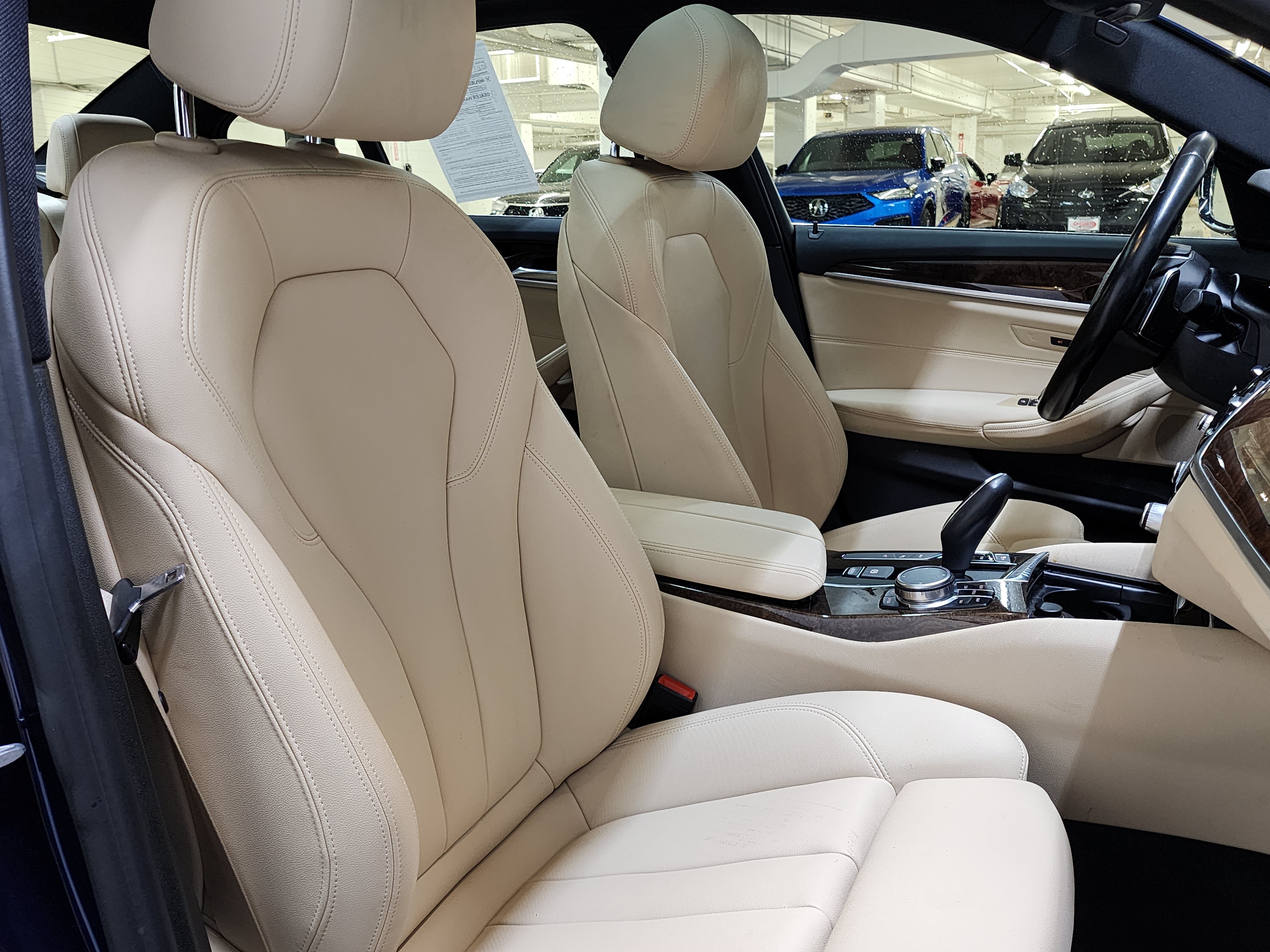 Used 2019 BMW 530e xDrive w/ Premium Package AWD/4WD image 24