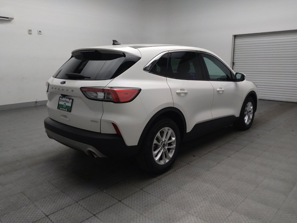 Used 2020 Ford Escape SE FWD image 9