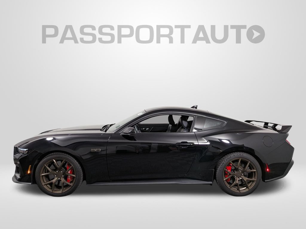 Used 2024 Ford Mustang GT Premium w/ GT Performance Package RWD image 2