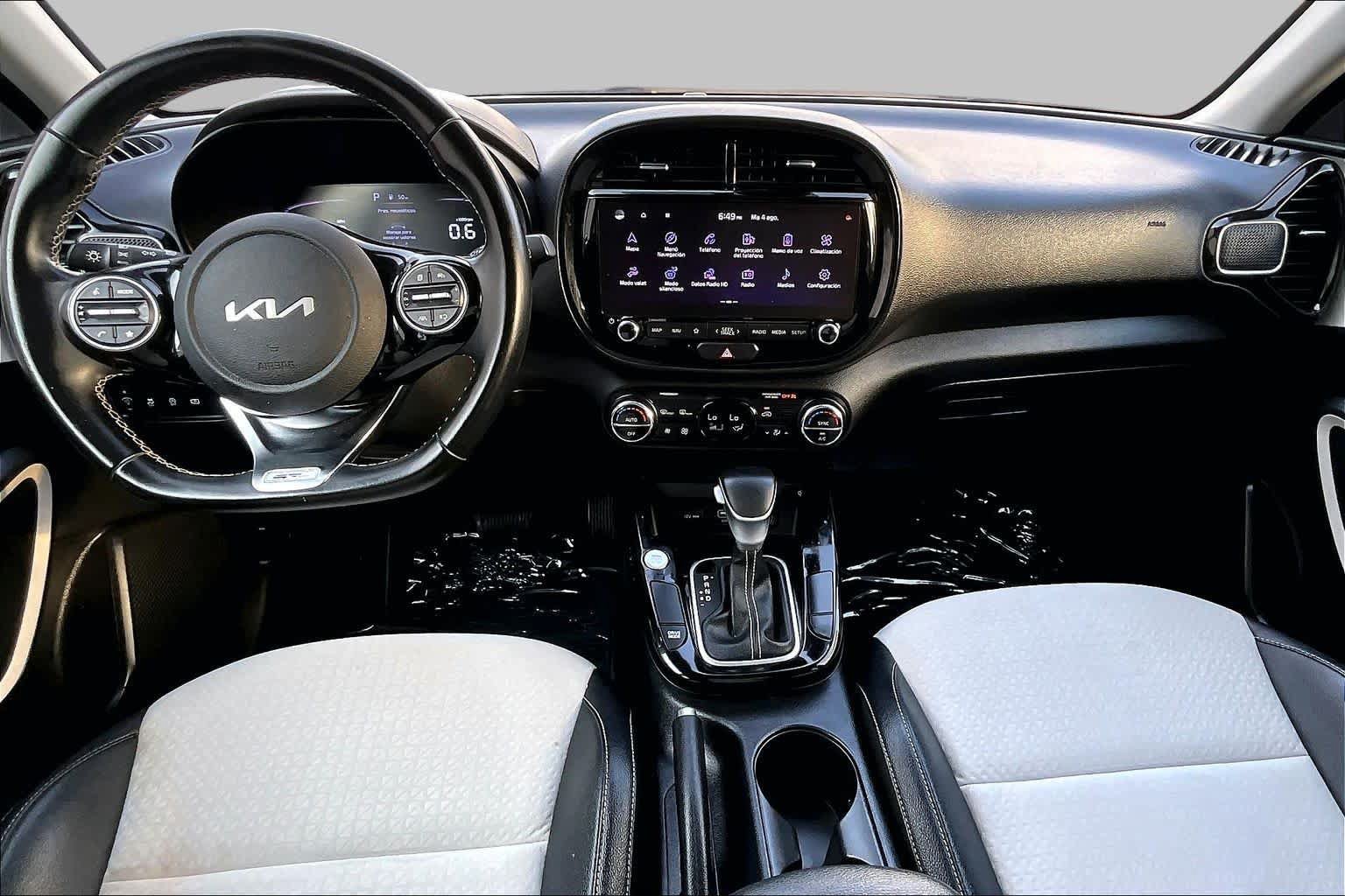 Certified 2023 Kia Soul GT-Line FWD image 15