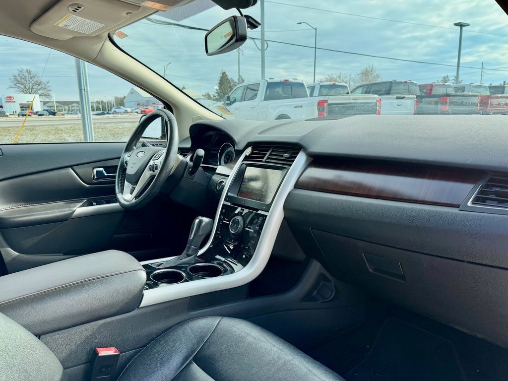 Used 2014 Ford Edge Limited w/ Driver Entry Package image 18