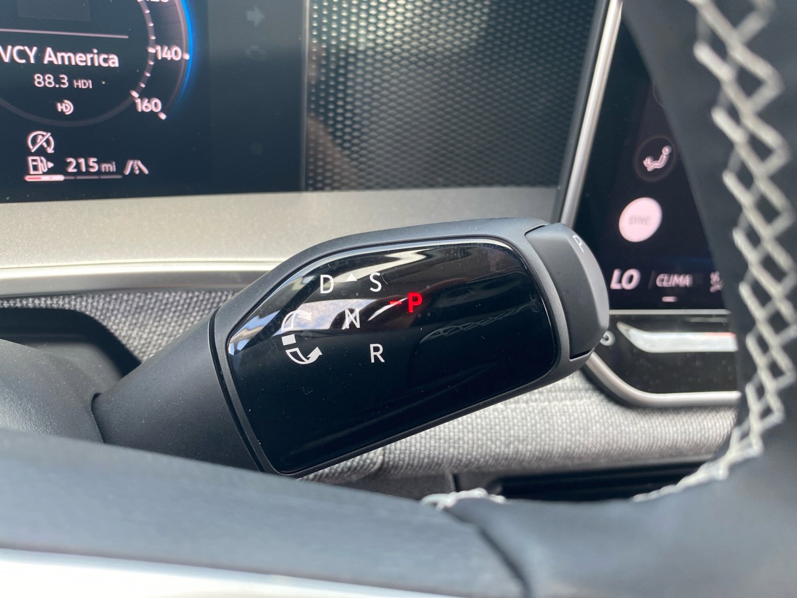 New 2025 Volkswagen Tiguan S image 15