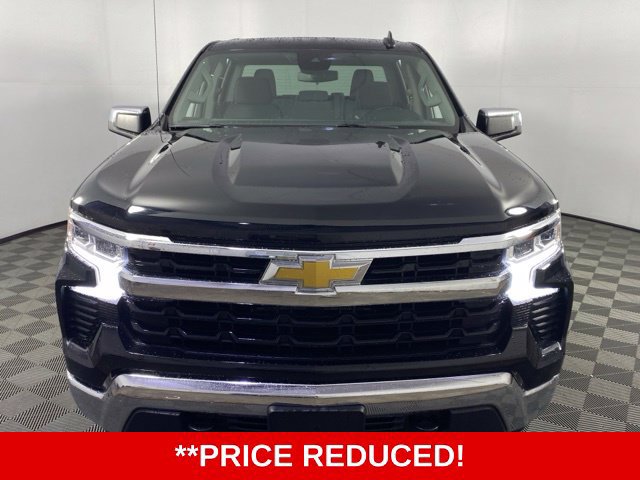 Used 2023 Chevrolet Silverado 1500 LT AWD/4WD image 2