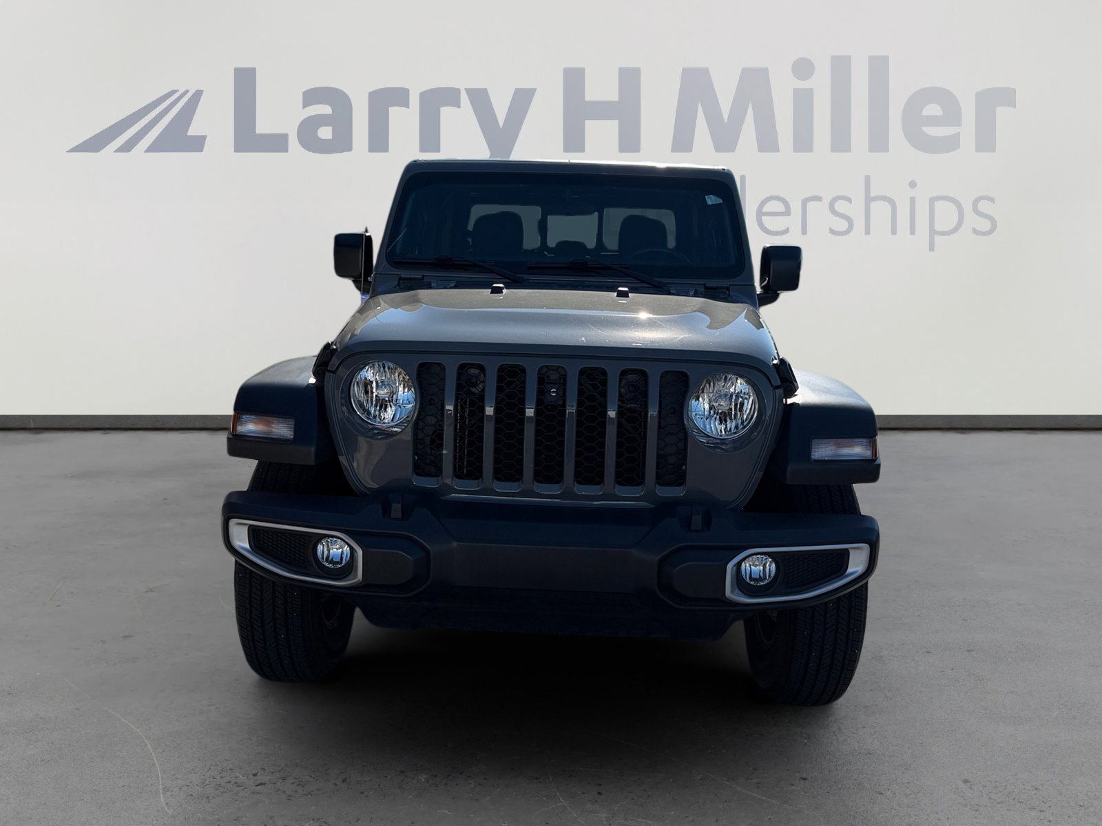 Used 2023 Jeep Gladiator Sport w/ Trailer Tow Package image 8