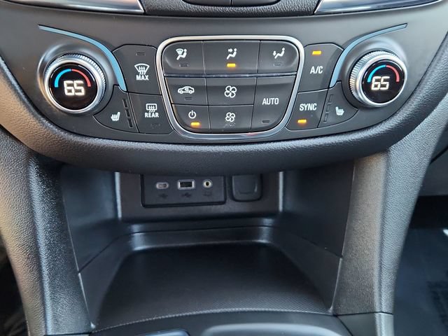 Used 2022 Chevrolet Equinox LT FWD image 44