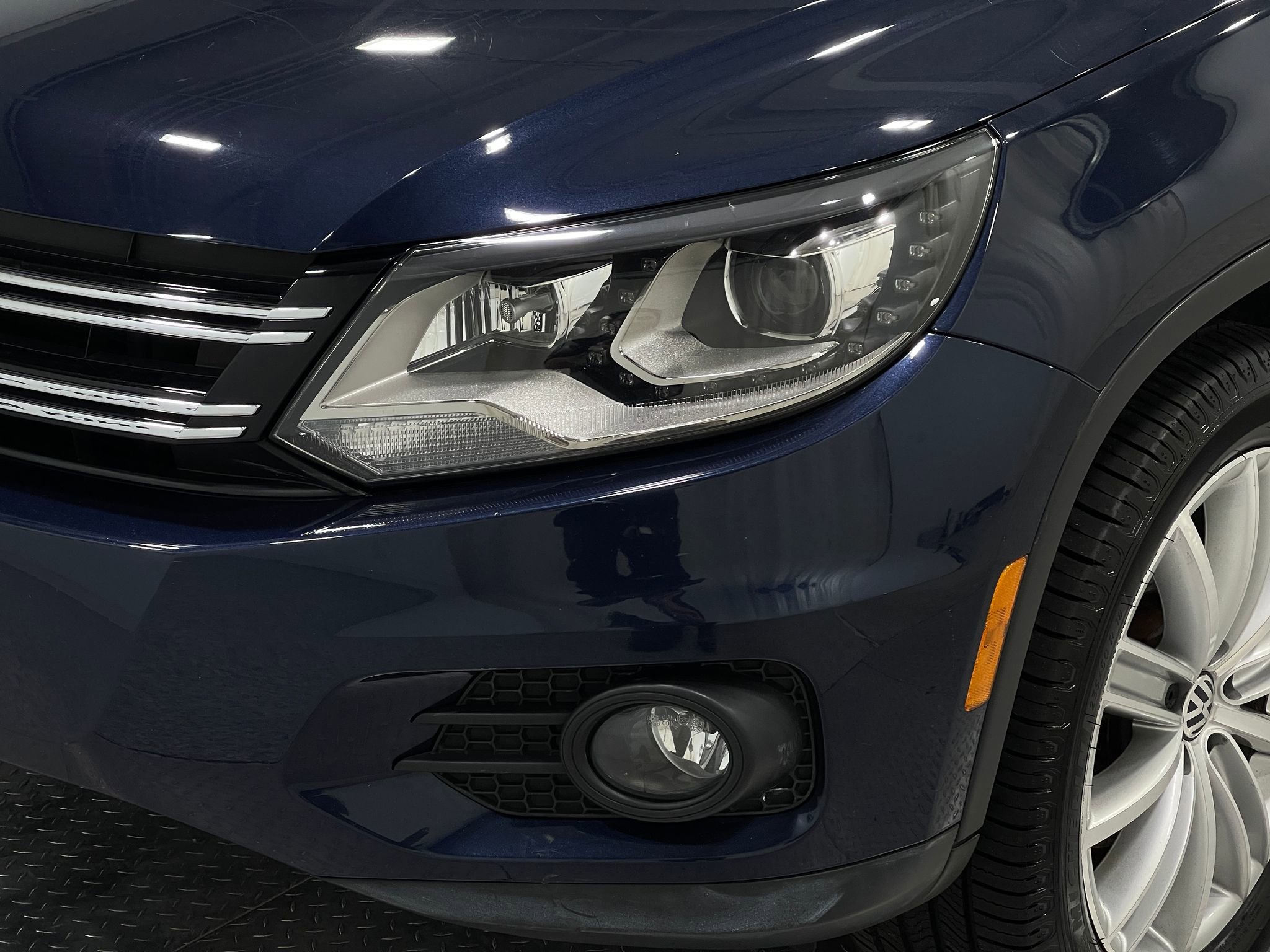 Used 2016 Volkswagen Tiguan SE image 32