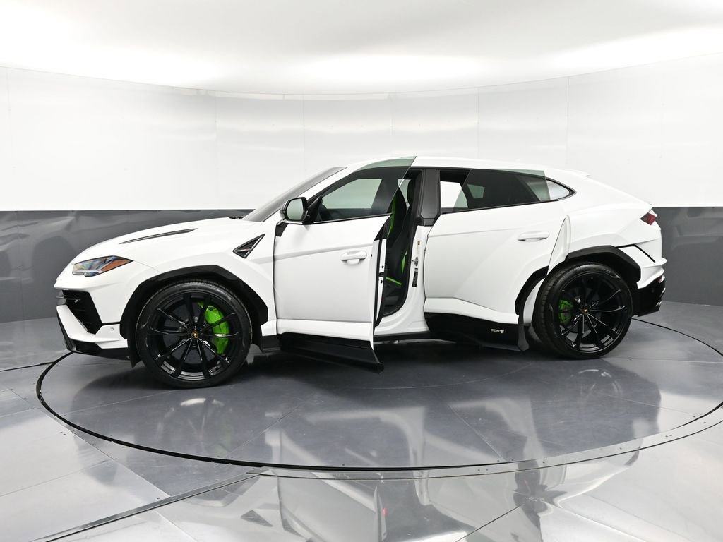 Used 2024 Lamborghini Urus S image 42