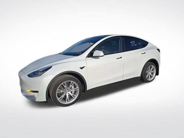 Used 2023 Tesla Model Y Long Range image 5