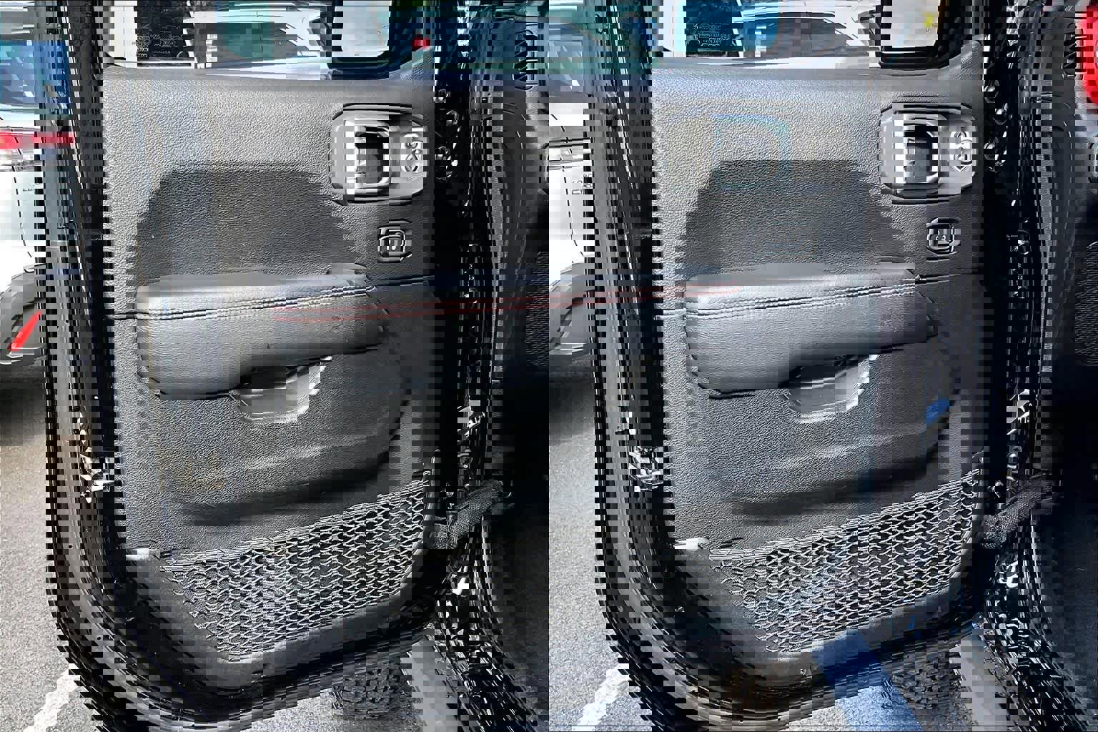 Used 2019 Jeep Wrangler Unlimited Rubicon image 20