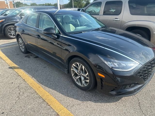 Used 2023 Hyundai Sonata SEL w/ Cargo Package FWD image 3