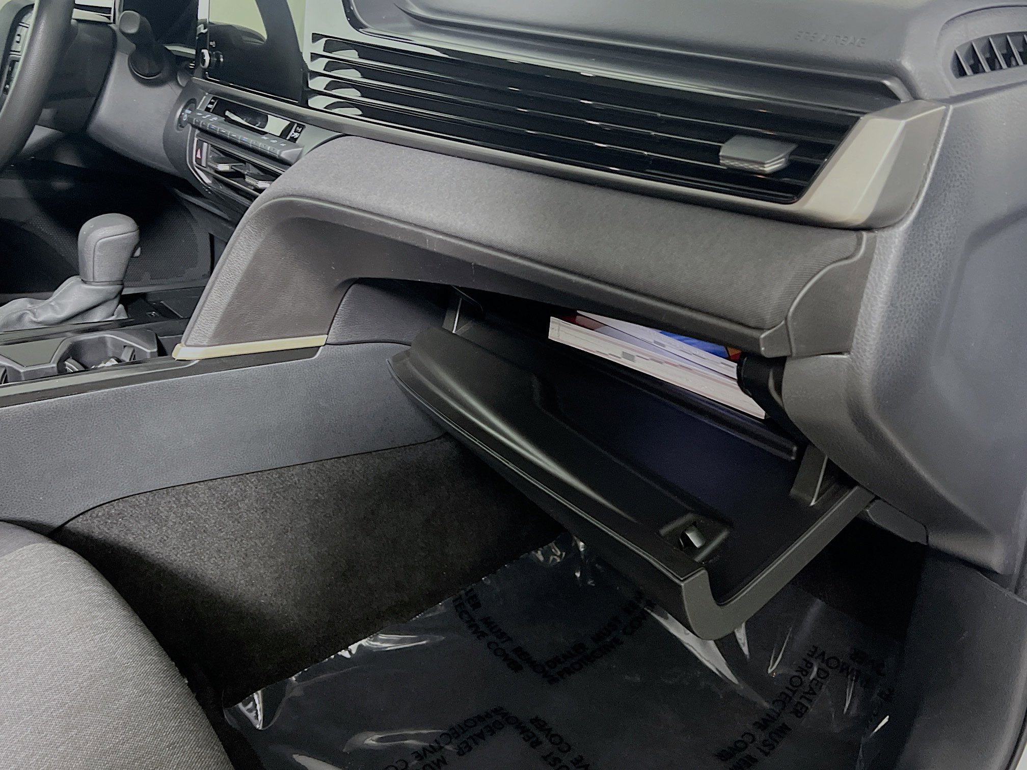 Used 2025 Toyota Camry LE image 35