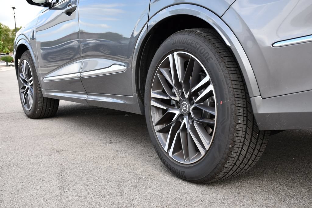 Certified 2026 Acura MDX w/ Advance Package AWD/4WD image 9