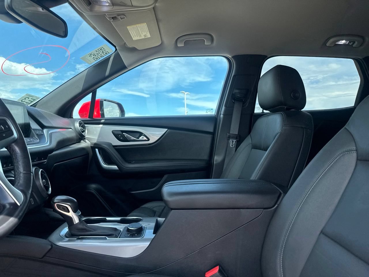 Used 2021 Chevrolet Blazer LT FWD image 35