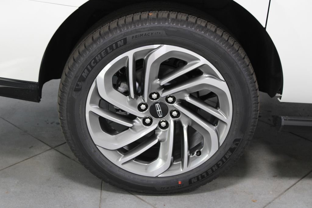 New 2025 Lincoln Navigator L Reserve image 15