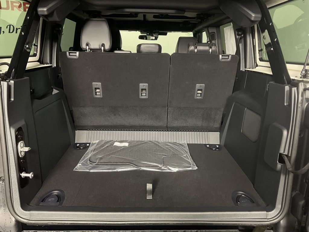 New 2026 Ford Bronco Badlands AWD/4WD image 11