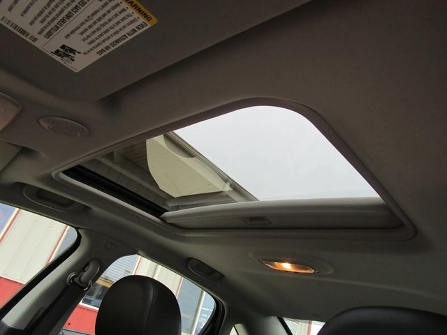Used 2012 Chevrolet Impala LTZ FWD image 25