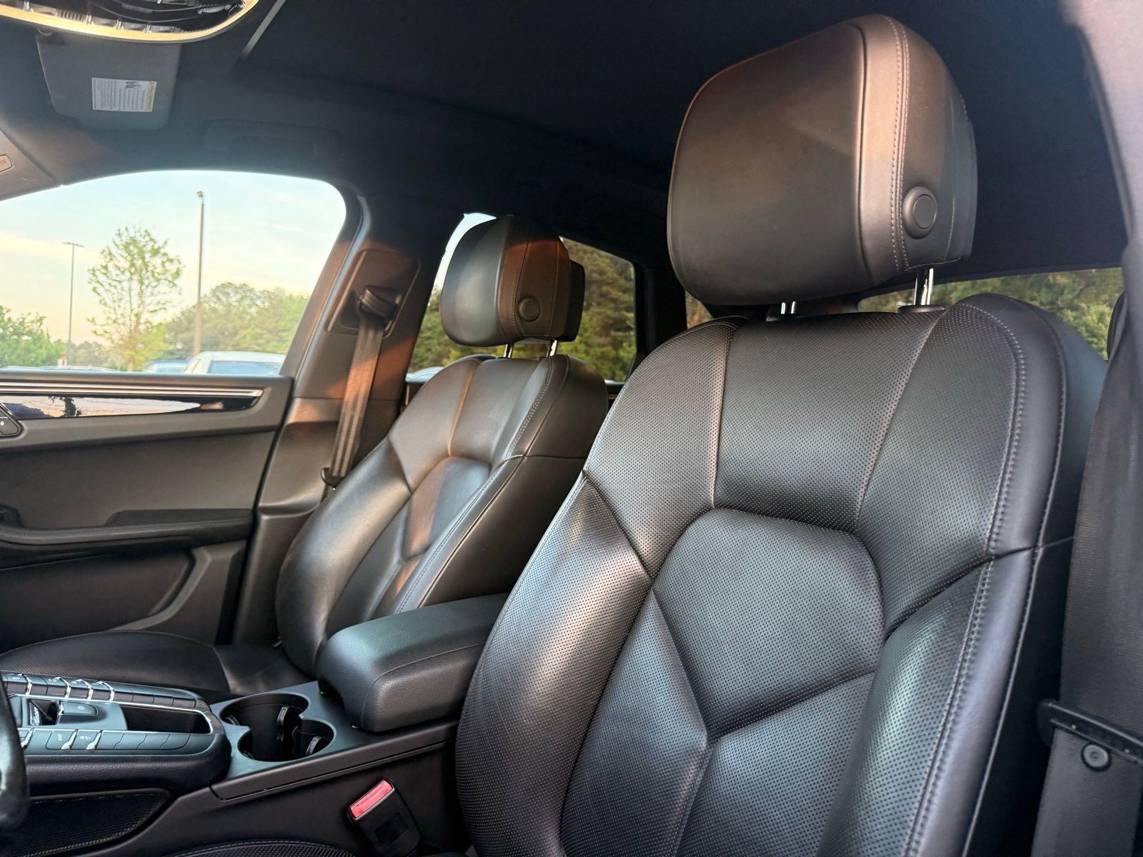 Used 2017 Porsche Macan S image 13