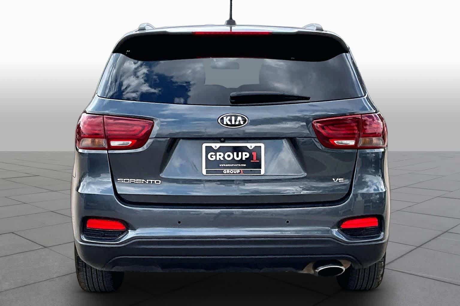 Used 2019 Kia Sorento S AWD/4WD image 5