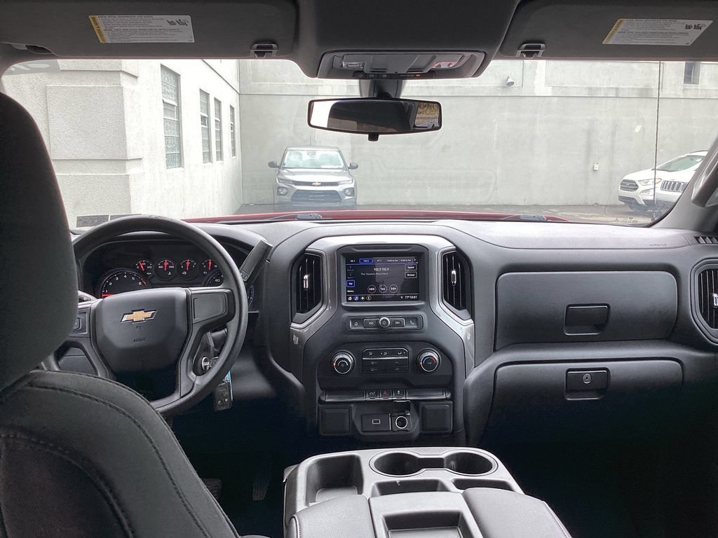 Used 2019 Chevrolet Silverado 1500 Custom w/ Custom Value Package AWD/4WD image 30