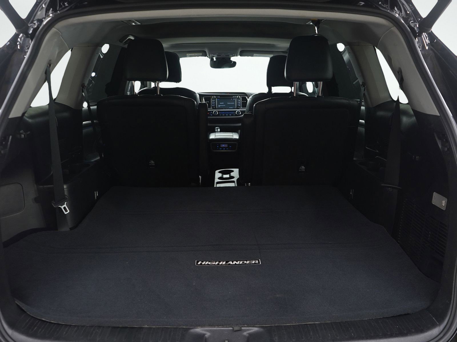 Used 2017 Toyota Highlander Limited image 9