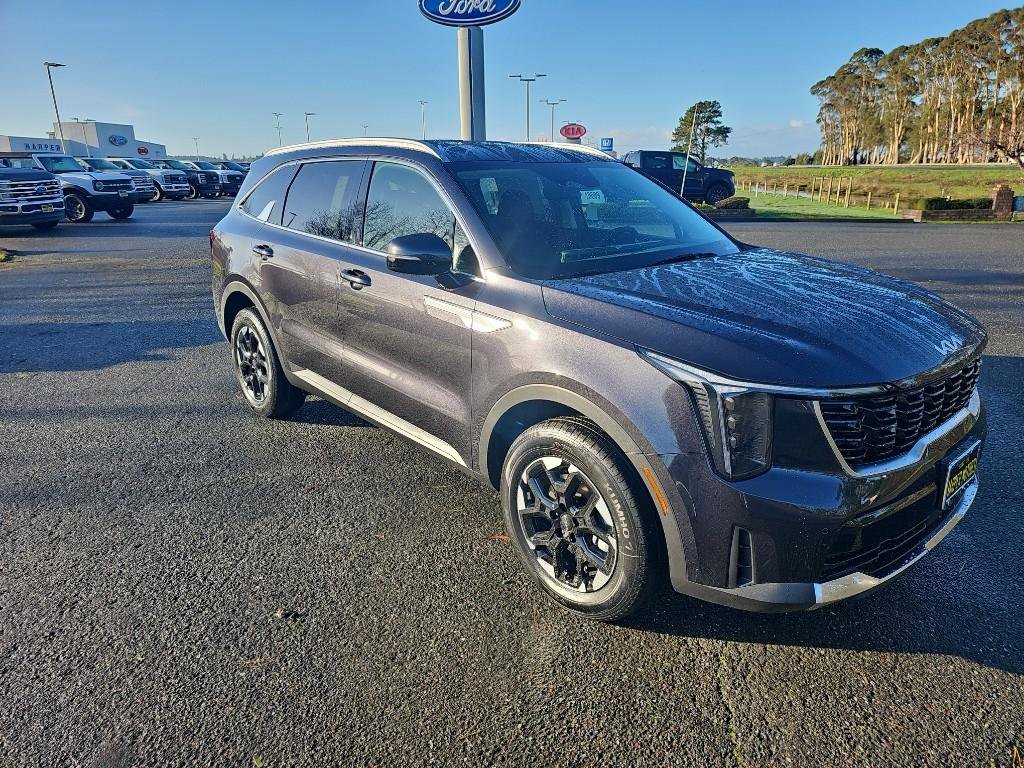 New 2026 Kia Sorento S image 1