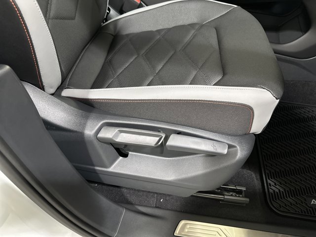 New 2026 Volkswagen Atlas Peak Edition image 37